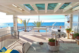 Namas su terasa, Alicante provincijoje, Alicante mieste. 5 kambariai | 321 m² | 300 metrų iki jūros