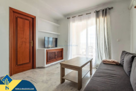 Apartamentas su bendru baseinu, Alicante provincijoje, Torrevieja mieste, Playa de los Locos rajone.