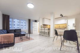 NAUJAI ĮRENGTAS BUTAS DAINAVOJE, TAIKOS PR. 121