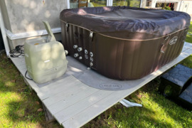 Masažinė pripučiama sūkurinė vonia