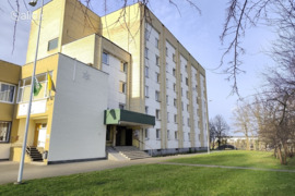 1 kamb. butas Vilniaus r. sav., Pagiriai (Pagirių sen.), Šiltnamių g.