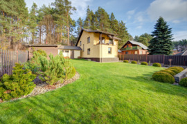 NT agentūra „DU PROCENTAI“ 2% siūlo!  Greta miško parduodamas 156 kv.m. gyvenamasis namas su 7 arų ž