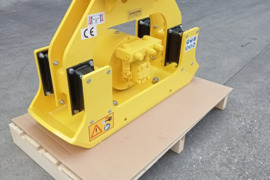 Ekskavatorinės vibroplokštės