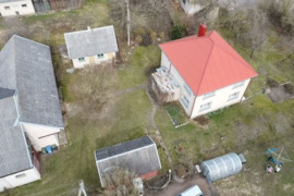 Parduodamas erdvus namas Šakių r. sav., Sudargo k., Liepų g.,