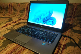 HP Windows 11 & Elitebook – Tik 259 € / SSD +Office