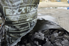 Briketai 198eur, Granules 215eur, Anglys 375eur ***