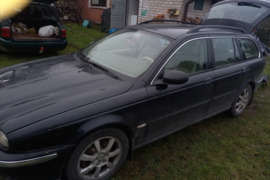 Jaguar X-Type