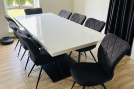 Valgomojo stalas 2,2x1m su 8 kėdėmis