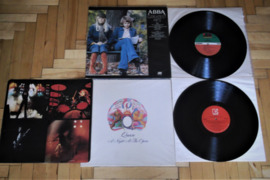 Queen-ELEKTRA 1975m.  Abba-ATLANTIC 76m.