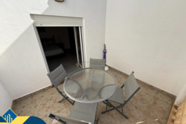 Namas su bendru baseinu, Alicante provincijoje, Torrevieja mieste, Playa de Los Locos rajone. 4 kamb