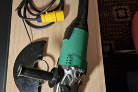 Elektrinis kampinis šlifuoklis Hikoki G23st