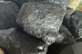 Anglys 375e Durpių briketai 199e Tel