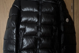 Moncler Maya Striukė