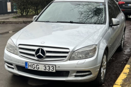 Mercedes-Benz C 220