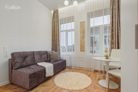 1 kamb. butas Vilnius, Senamiestis, V. Šopeno g.