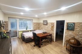 Parduodamas tvarkingas 4 kambarių butas Antakalnyje, Antakalnio g. 