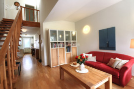 4 kamb. butas Kaunas, Senamiestis, Prieplaukos krantinė