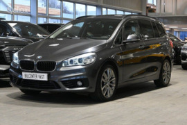 BMW 220