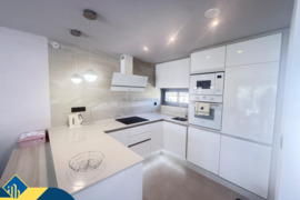 Bungalas su bendru baseinu, Alicante provincijoje, Guardamar del Segura mieste. 3 kambariai | 150 m²