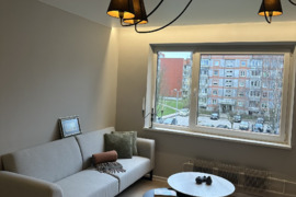 Parduodamas 1 kamb. butas su holu Smiltelės g.,  44.27 kv.m., 5/3a.