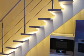 Laiptai, tvorelės, terasos, vartai.