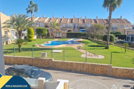 Duplex apartamentas su bendru baseinu, Alicante provincijoje, Torrevieja mieste, La Mata rajone. 3 k