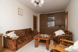 Dovanojame sofą su foteliais, sekciją ir staliuką su spintele