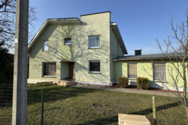 Išnuomojamas erdvus namas su terasa (120m2)