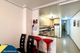 Apartamentas su terasa, Alicante provincijoje, Torrevieja mieste, Playa del Cura rajone. 3 kambariai