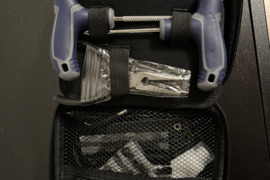 Kompresorius su padangų taisymo priedais