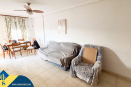 Apartamentas su terasa, Alicante provincijoje, Torrevieja mieste. 4 kambariai | 88 m² | 500 metrų ik