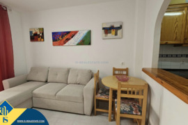 Studija su terasa, Alicante provincijoje, Torrevieja mieste, Playa del Acequión rajone. 1 kambarys |