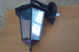 Lauko šviestuvas 10 eur.