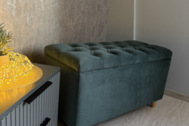 Chesterfield stiliaus pufas