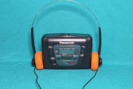 Panasonic rx-xf50  Ausinukai