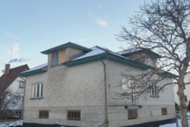 Klaipėdoje., Prestižiniame rajone, šiaurinėje miesto dalyje - Labrenciškėse, parduodamas namas su 9 