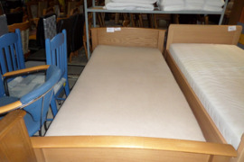 Lova (100x200) kodas 25RG140