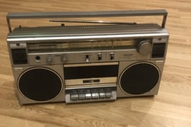 SONY,TOSCHIBA,AKAI  Muzikiniai centrai