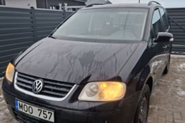 Parduodamas likviduojamos įmonės turtas VW Touran
