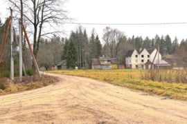 Parduodama sodyba su 10.5 ha sklypu, gražiame gamtos kampelyje, Mažeikių raj.