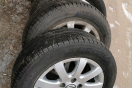 Volkswagen , Lieti ratlankiai, R-15