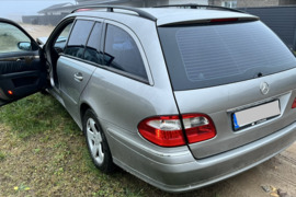 Mercedes benz elegance Avantgarde E320 E220 w211