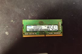 8 GB RAM