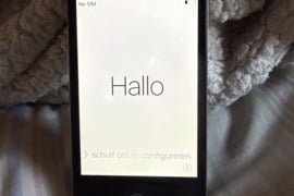 Apple iPhone 4s