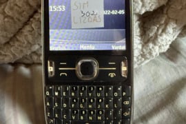 Nokia 302