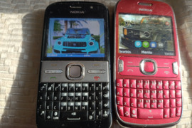 Nokia E5-00,302