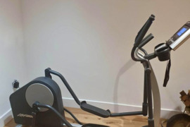 Elipsinis treniruoklis Life Fitness X1