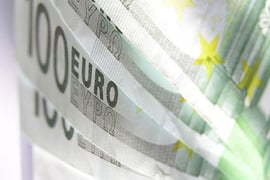 Paskolos Visoje LT Už Patikimą Užstatą NT, Automobilį