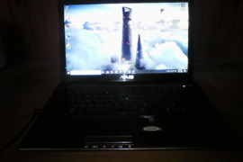 Asus K53E: Veikiantis ir atnaujintas