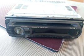 Automagnetola Sony  MP3, MP4 grotuvai